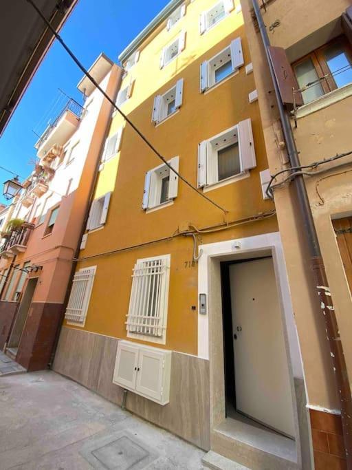 Ca Francesco Appartamento Contemporaneo Chioggia Exterior foto